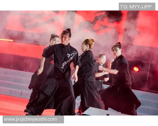 上海街舞队的节奏魅力与文化碰撞探索之旅 上海街舞队的节奏魅力与文化碰撞探索之旅