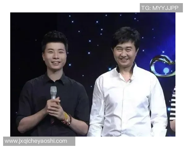 付豪的成长之路:从青涩少年到职场精英的蜕变与奋斗 付豪的成长之路:从青涩少年到职场精英的蜕变与奋斗